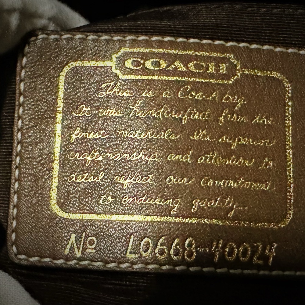 Vintage Coach Y2K soho shoulder Bag small Gold and Brown Designer Shoulder Bag - Picture 5 of 17
